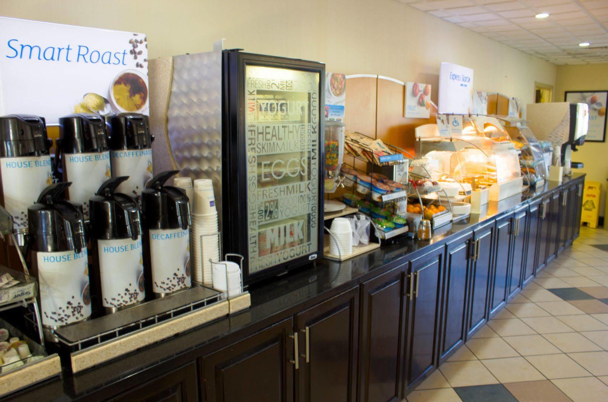 Holiday Inn Express & Suites - Morehead City By Ihg Esterno foto